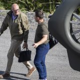 "La priorité et le plus important, ce sont les gens touchés", a glissé le chef du Département fédéral de la défense, de la protection de la population et des sports (DDPS) à son arrivée. KEYSTONE/CYRIL ZINGARO